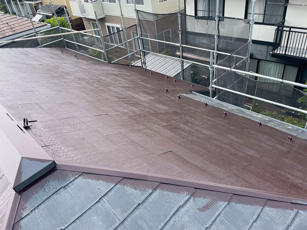 屋根中塗塗装施工