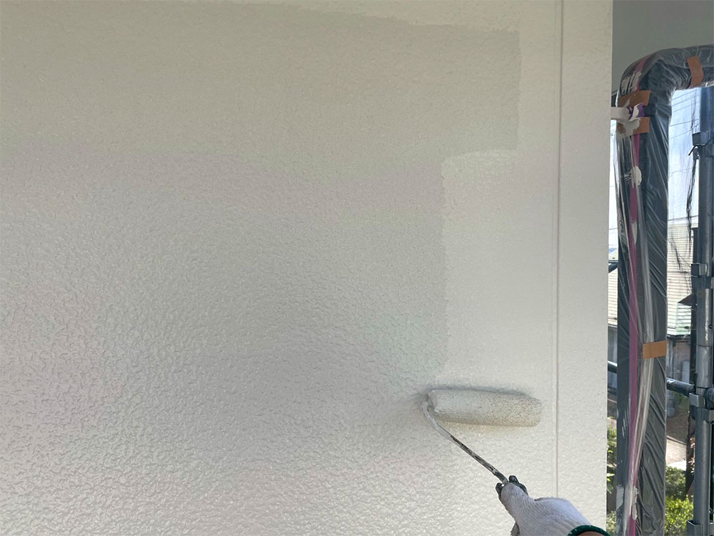 外壁上塗塗装施工